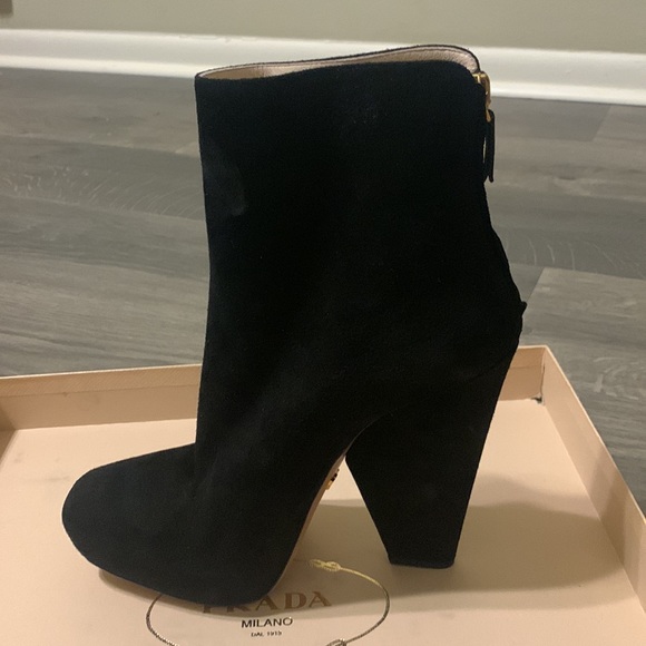 Black rear zip Prada booties. - Picture 5 of 5